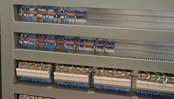 Yükleme Sistemi PLC ve RIO Paneli Tasarımı